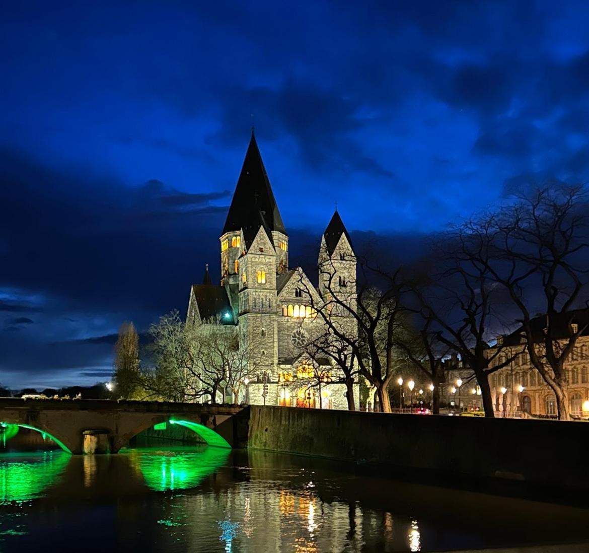 Superbe Appartement En Plein Coeur De Metz. Экстерьер фото